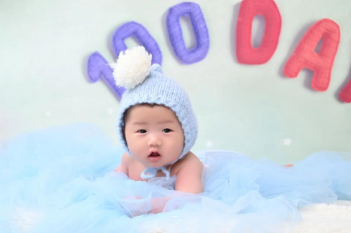 泗阳宝宝喜欢搓脚 泗阳宝宝喜欢搓脚